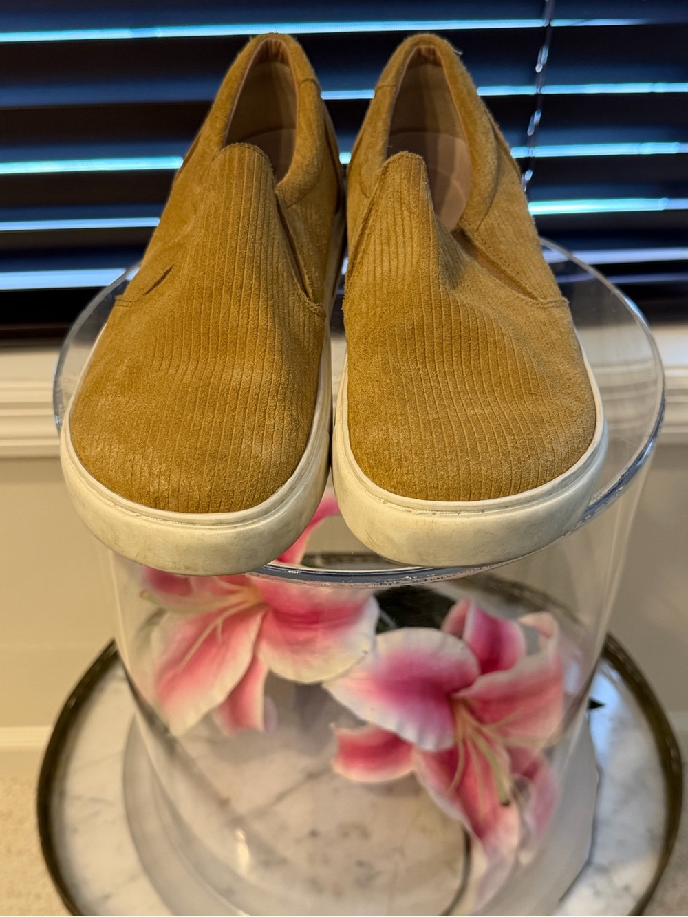 Birkenstock Women’s Size 37 Tan Suede Slip On Shoes Made in Portugal